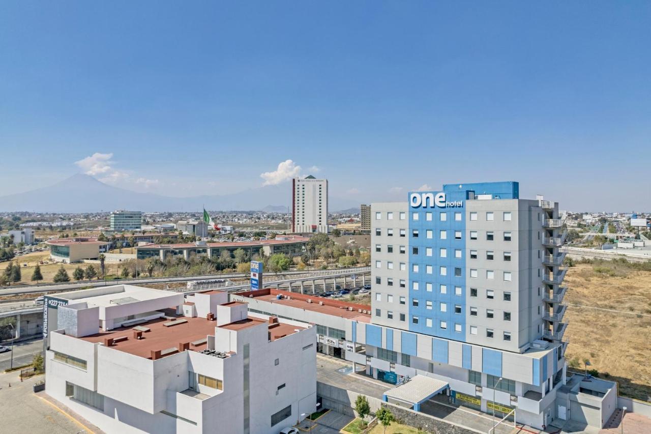 Готель One Puebla Angelopolis Periferico Екстер'єр фото